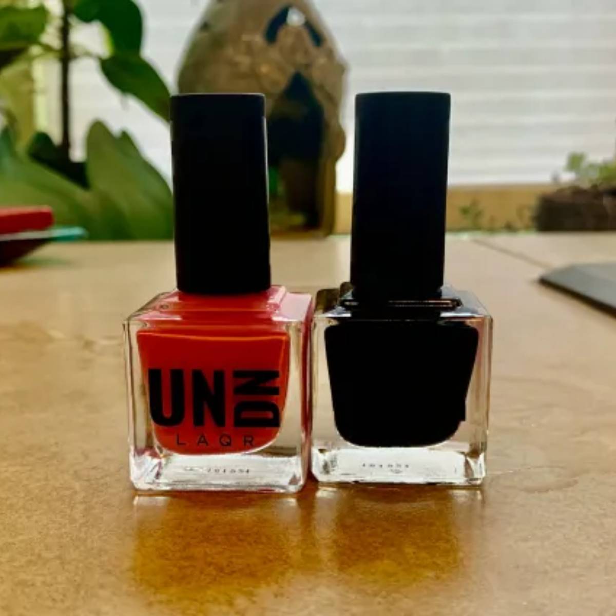 Gel Polish Vs. Regular Nail Polish Blog UN/DN LAQR