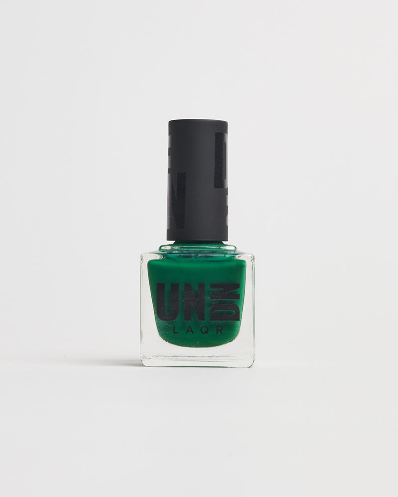 green nail polish